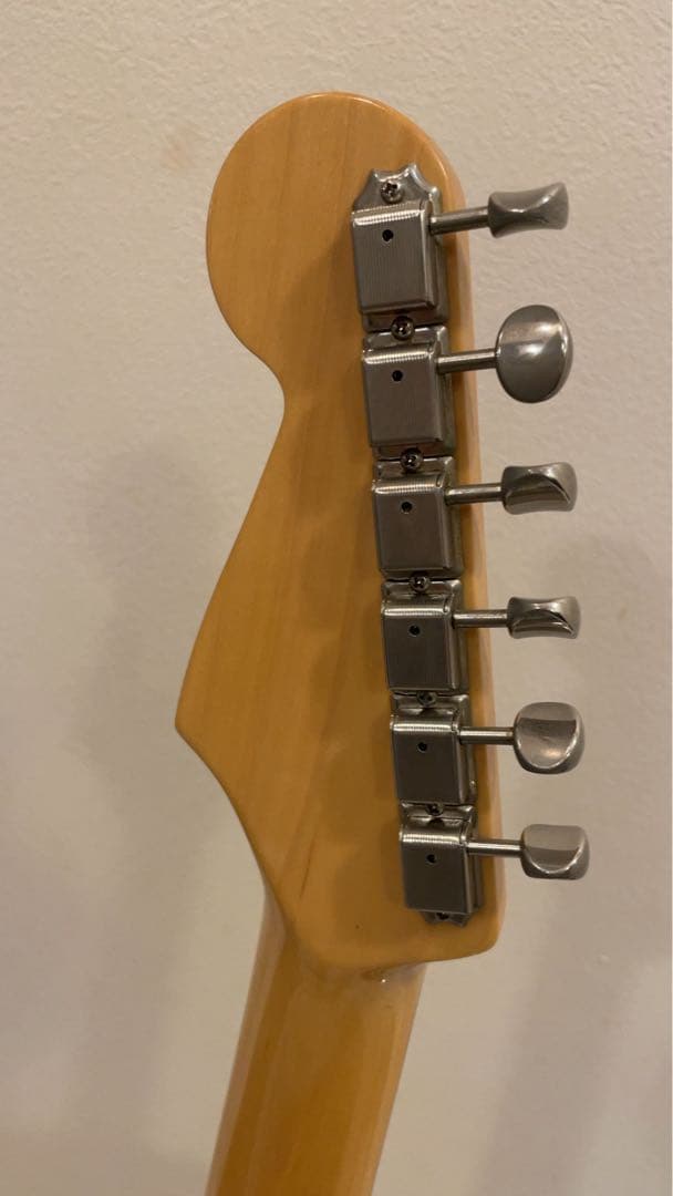 ギター Fender Japan ST62 ASH MH RW Trans Pink