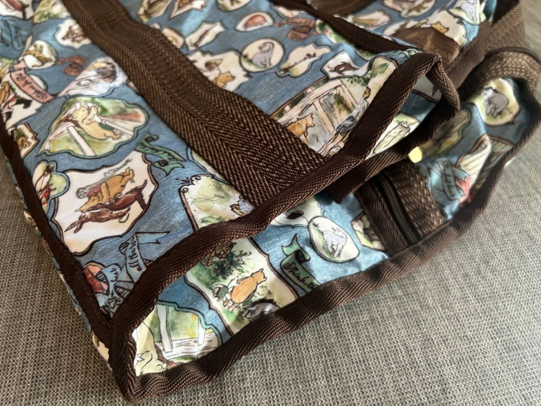LeSportsac：ディズニークラシックプーコレクション　ウィークエンダー