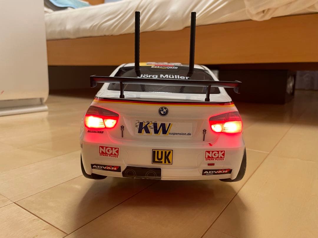 未走行　作成済み　タミヤ　BMW 320si ライトユニット組み込み