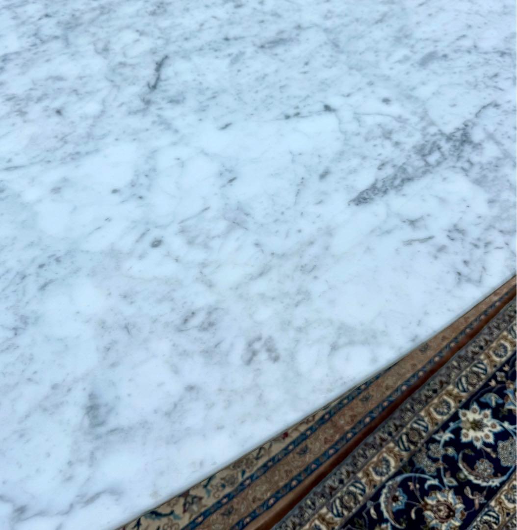 フェレルです トーヨーキッチン 大理石 ダイニングテーブル マーブル