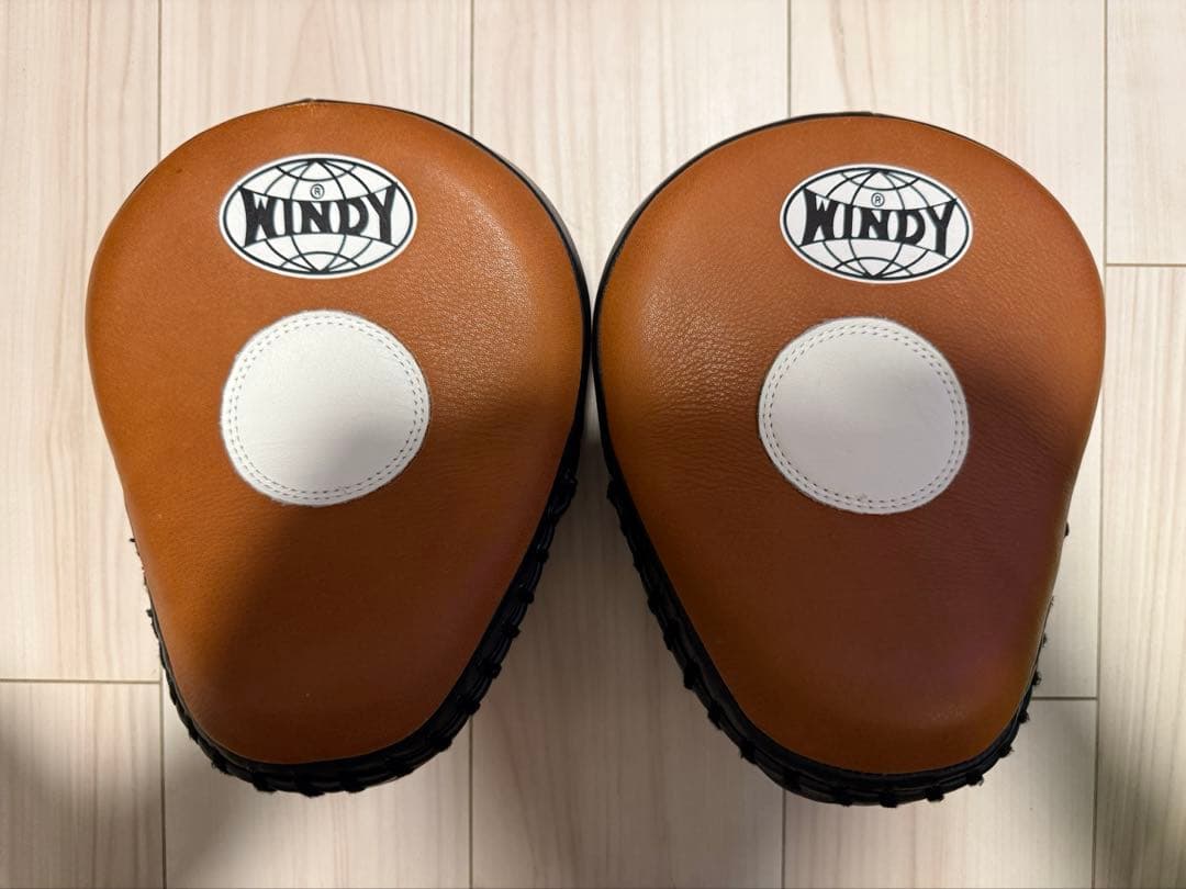 WINDY PP-10 レザー パンチングミット