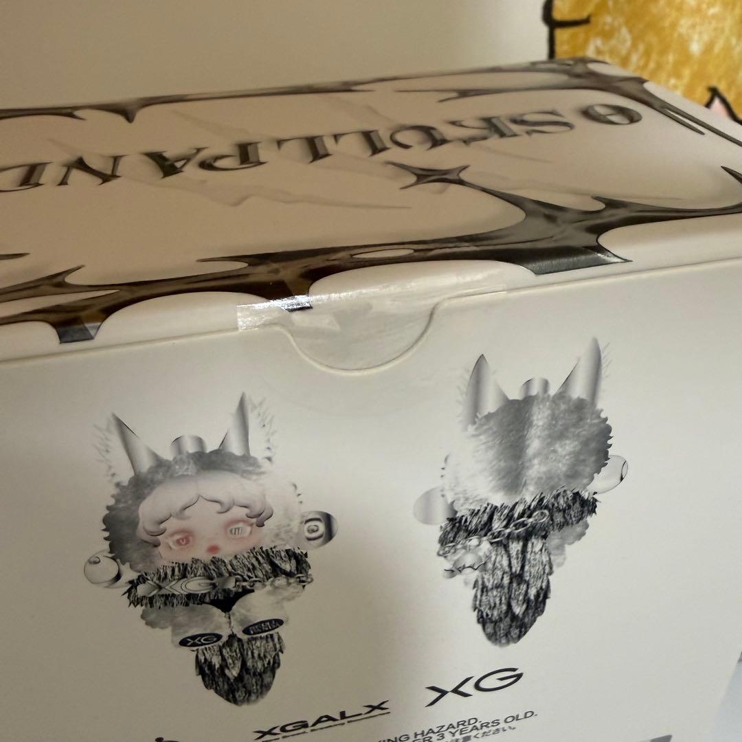 新品未開封　スカルパンダ　skullpanda XG コラボ日本限定□□