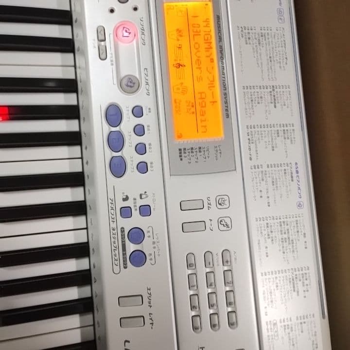 CASIO 電子キーボード ヒカリナビゲーション