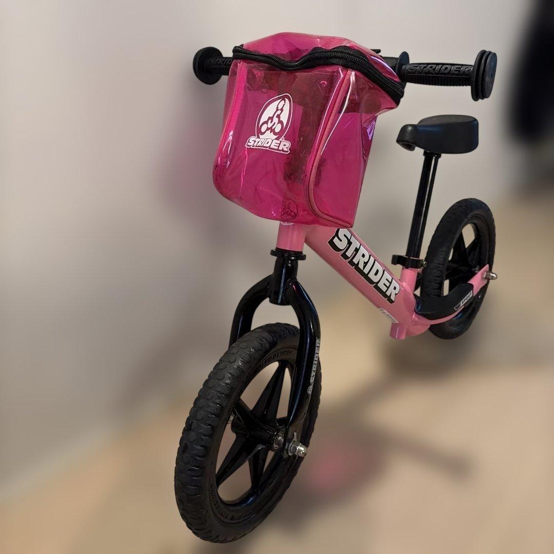 ストライダー　STRIDER ピンク