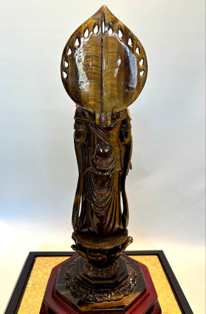 #タイガーアイ製 聖観音菩薩立像 ガラスケース 観世音菩薩　高さ約40cm