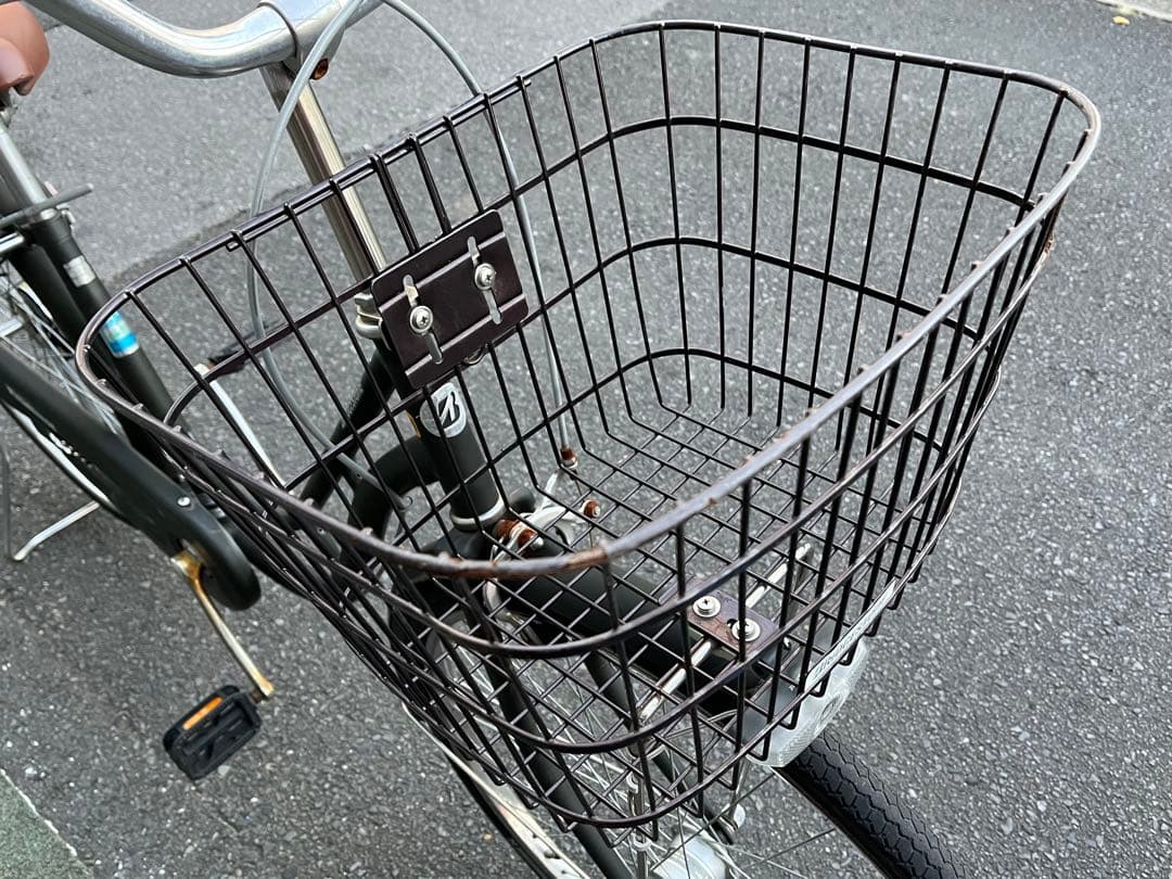 ナ*ナ様 中古美品ブリヂストンLEDオートライト自転車26インチ★マットカーキ※