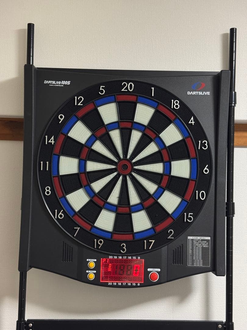 ＊スタンド付　ダーツライブ　DARTSLIVE-100S