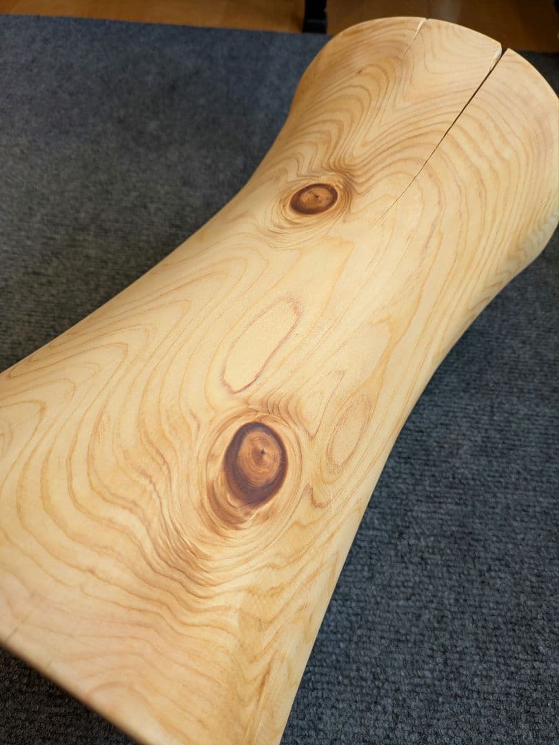 天然ヒバ　丸太　椅子　スツール　高さ約39㎝