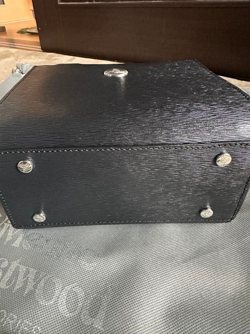 美品ヴィヴィアンウエストウッド　ハンドバッグ