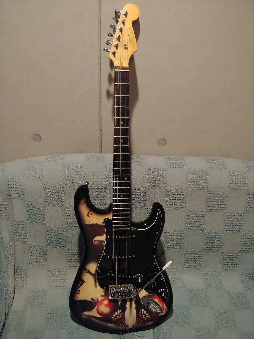IMP Imperial エレキギター ピエロデザイン　ストラトキャスタータイプ