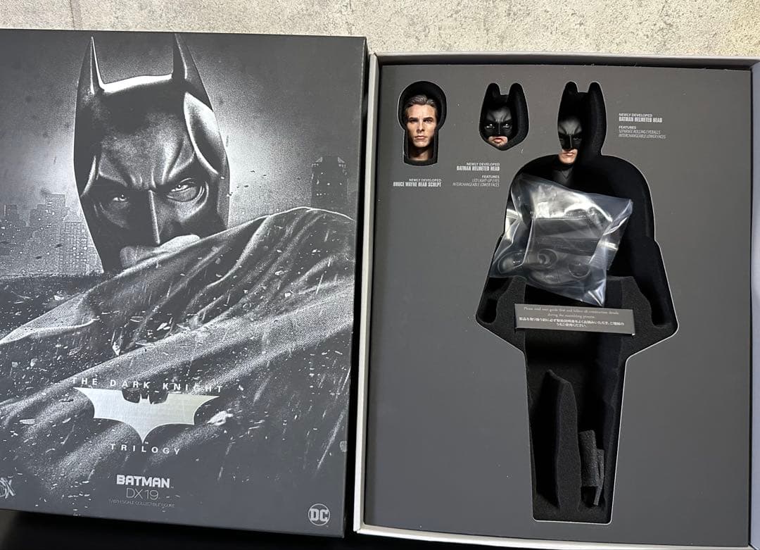 1/6 Batman OT Customs 2.0 ヘッド ホットトイズDX19