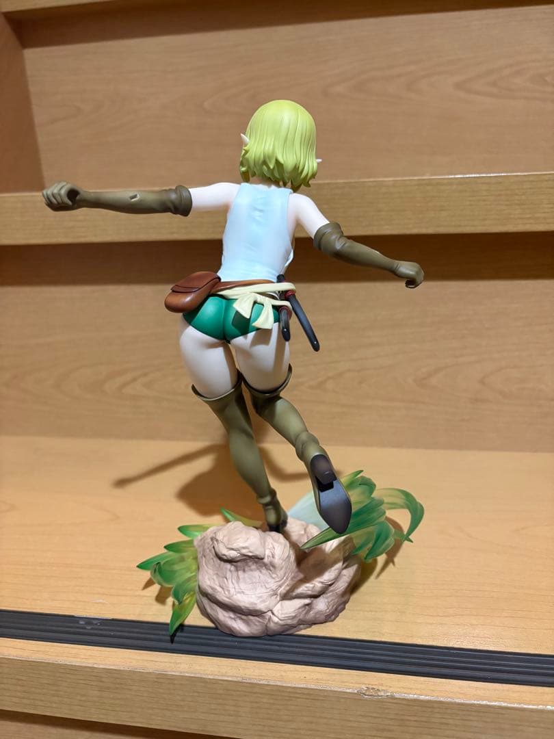 アリスグリント 1/7 ダンまち あみあみ限定版 リュー・リオン