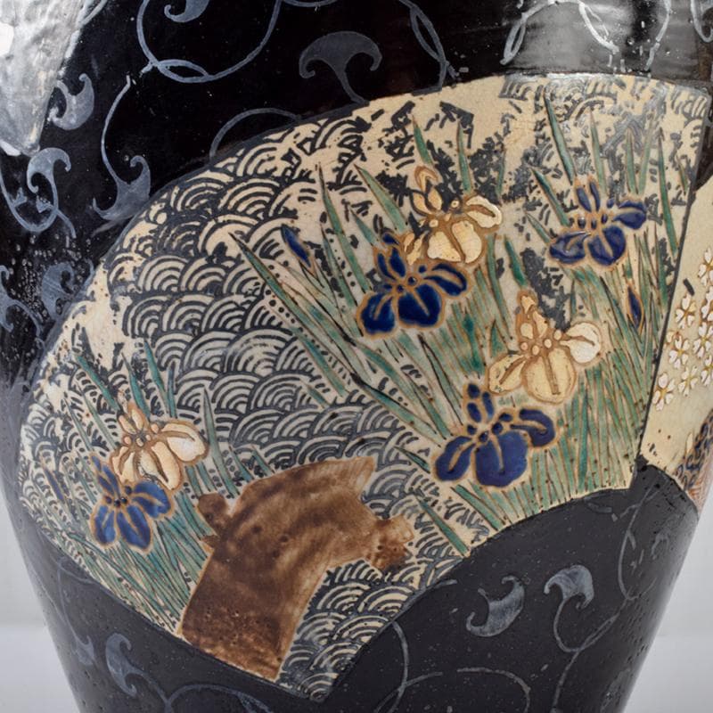 薩摩焼　古薩摩　色絵金彩　扇窓絵鳳凰獅子花文瓶　壷　高さ約45㎝　UR7915B