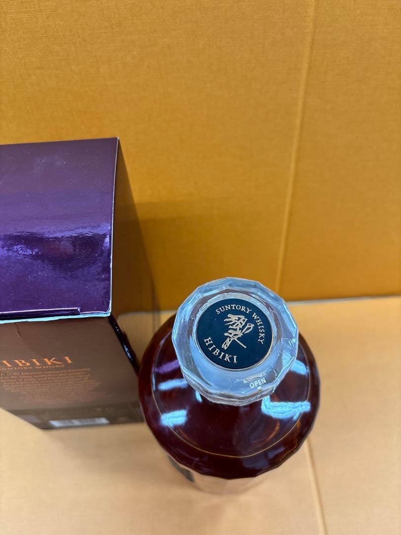 サントリー 響21年 HIBIKI 700ml 43％ 未開詮古酒 箱付