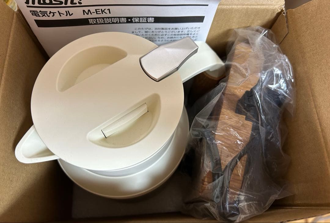 【新品・未使用】mosh! モッシュ 電気ケトル アイボリー