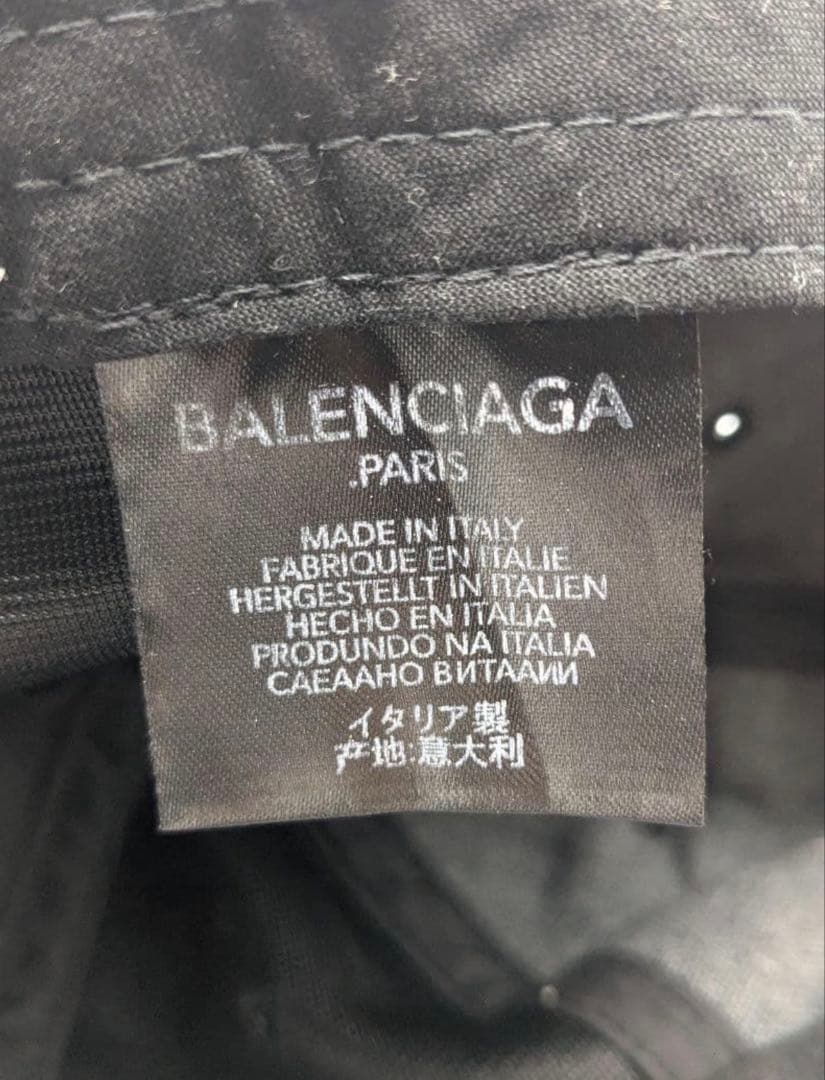 Balenciaga ベースボールキャップ 黒