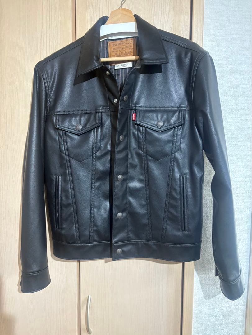 リーバイス　レザートラッカージャケット