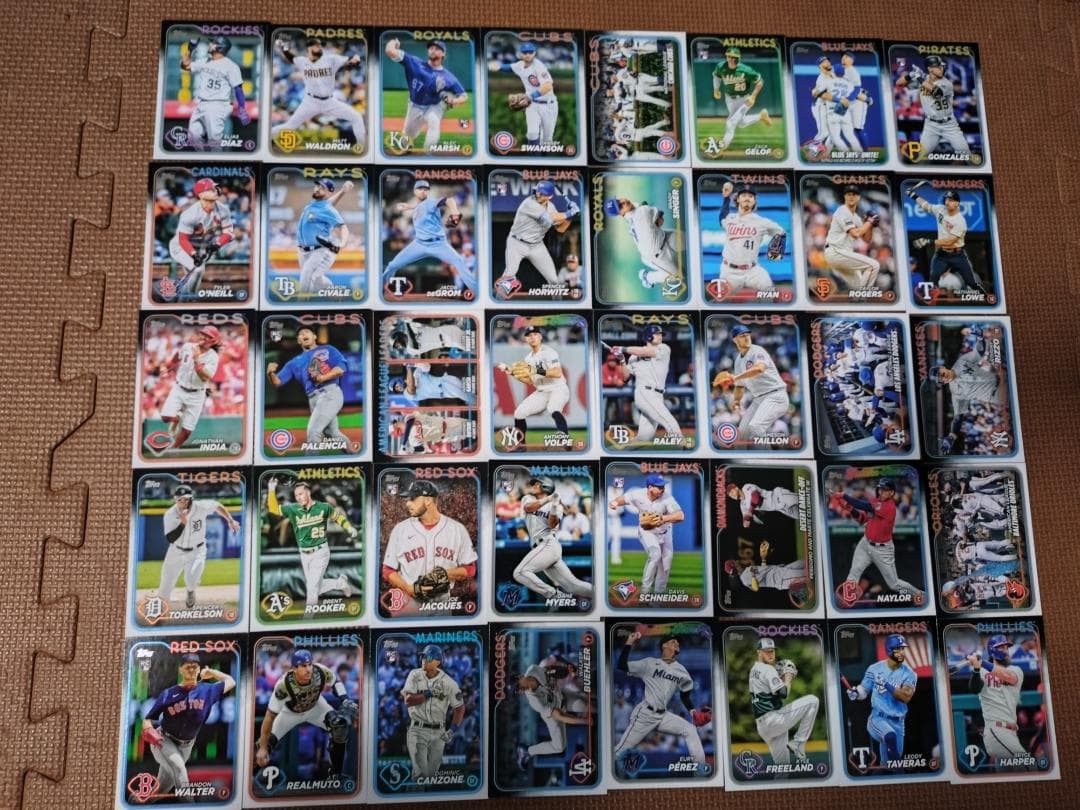 topps MLB 2024series1の350枚セット