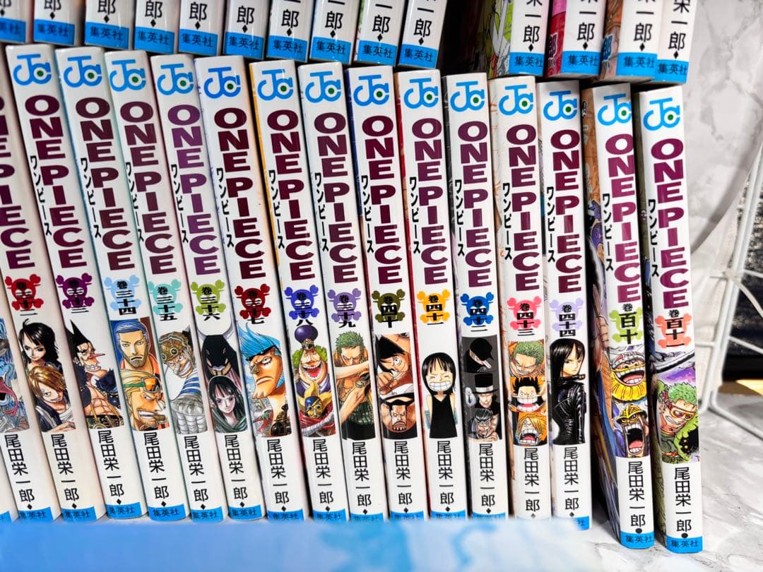 ワンピース　1〜111巻　コミック　本　漫画　マンガ　尾田栄一郎
