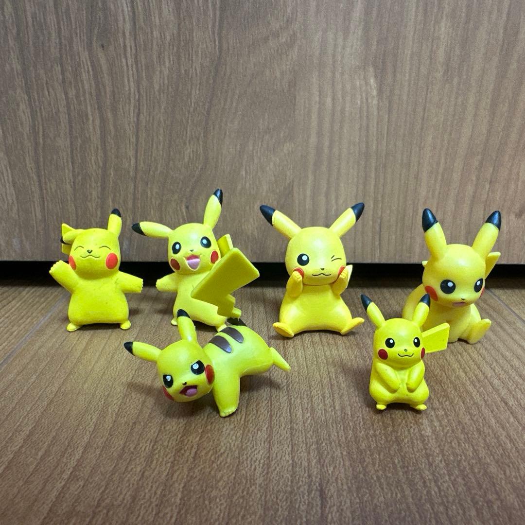 ポケットモンスター　ピカチュウ　フィギュア複数セット