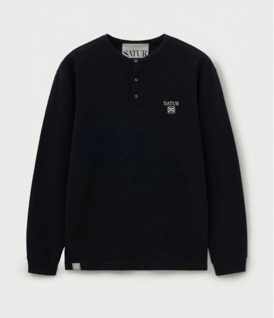 SATUR ブラック ヘンリーネック Tシャツ M