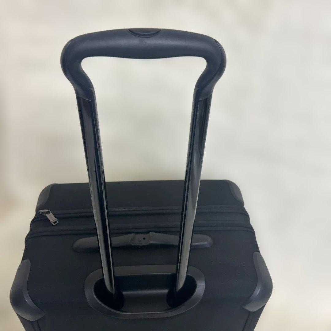 TUMI　4輪　キャリー　ALPHA2 バリスティックナイロン　GEN4.2　黒