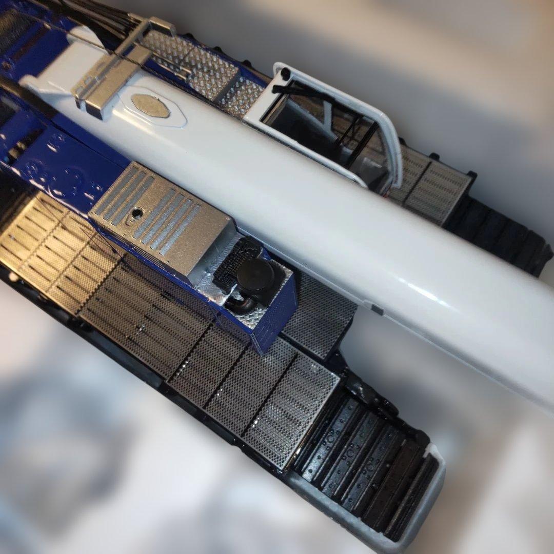 TADANO GTC-2000 テレスコピックブームクローラークレーン　1/50