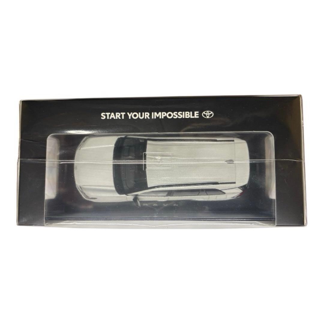 【未開封】トヨタ新型RAV4 Z/カラーサンプル/プラチナホワイトパールマイカ