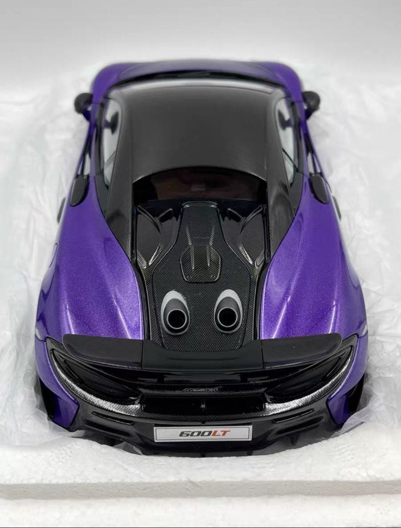 LCD McLaren 600LT パープル ミニカー 1/18
