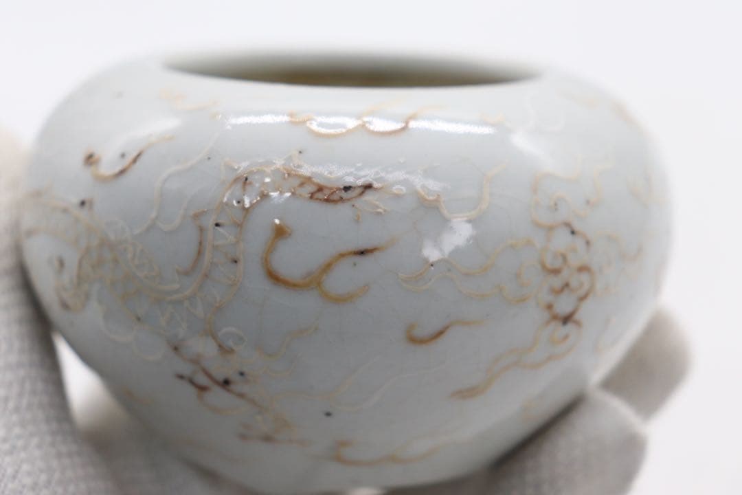 中国　明時代　白釉雙龍紋三足香炉　送料込み250107