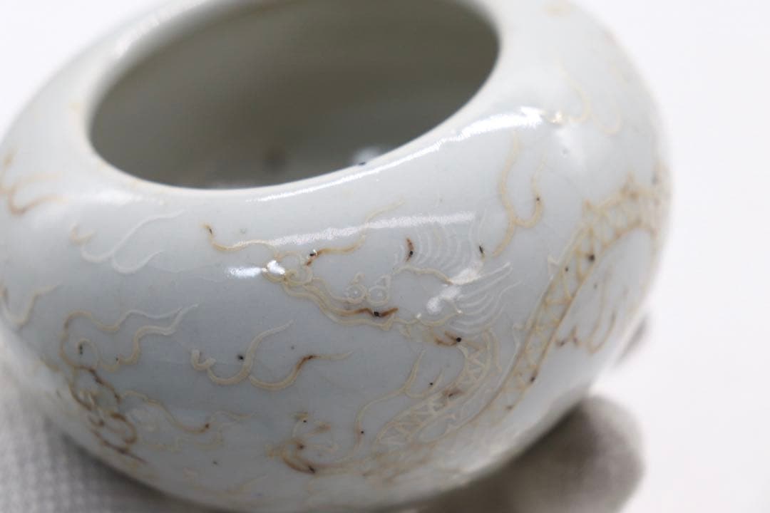 中国　明時代　白釉雙龍紋三足香炉　送料込み250107