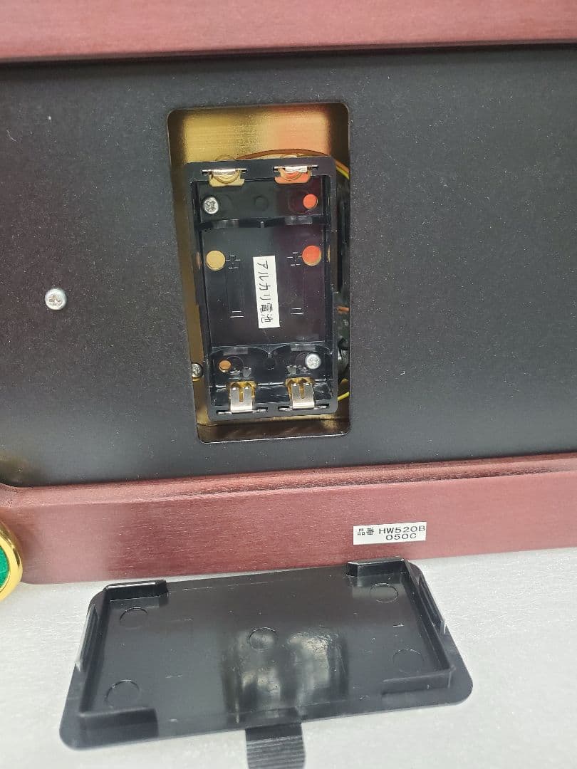 未使用電波 SEIKO EMBLEM ブラウン置時計