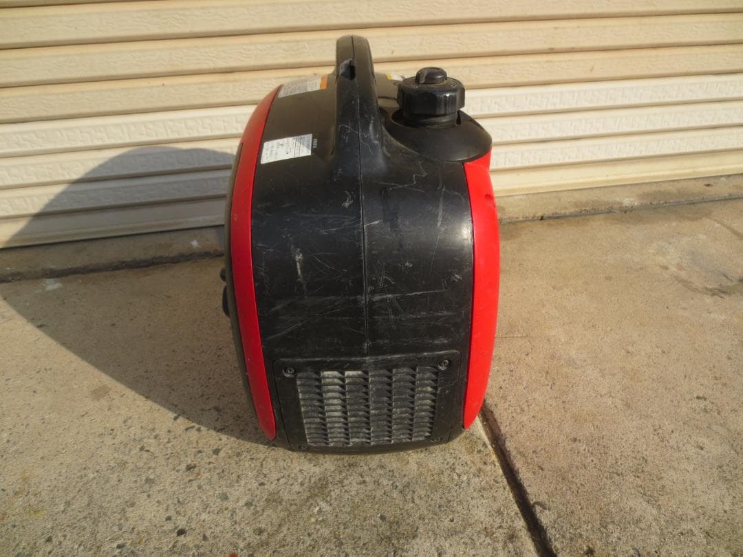 発電機　ガソリンエンジン　新ダイワ　 IEGI600M 　shindaiwa