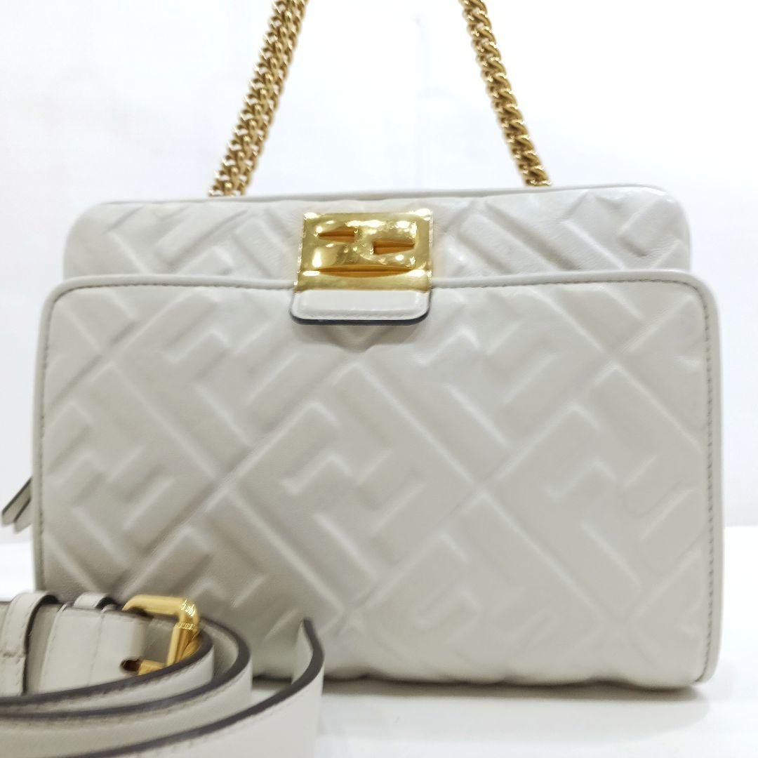 【美品】フェンディ ショルダーバッグ 3way ウエストポーチ レザー 白 FF