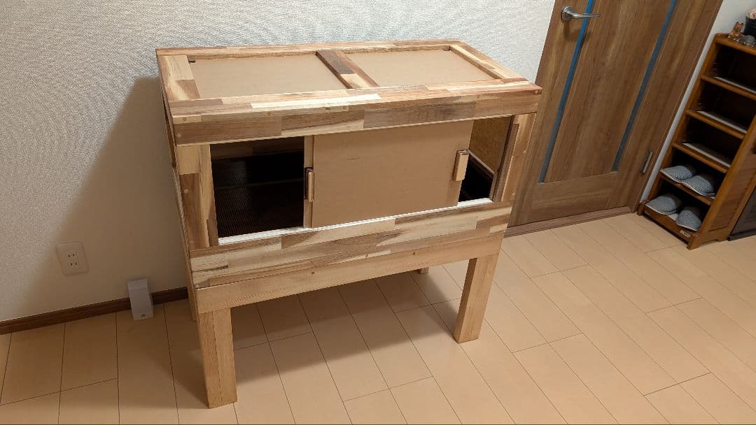 アカシア集成材15ミリ幅90縦45奥行45蜜蝋オイル仕上げ