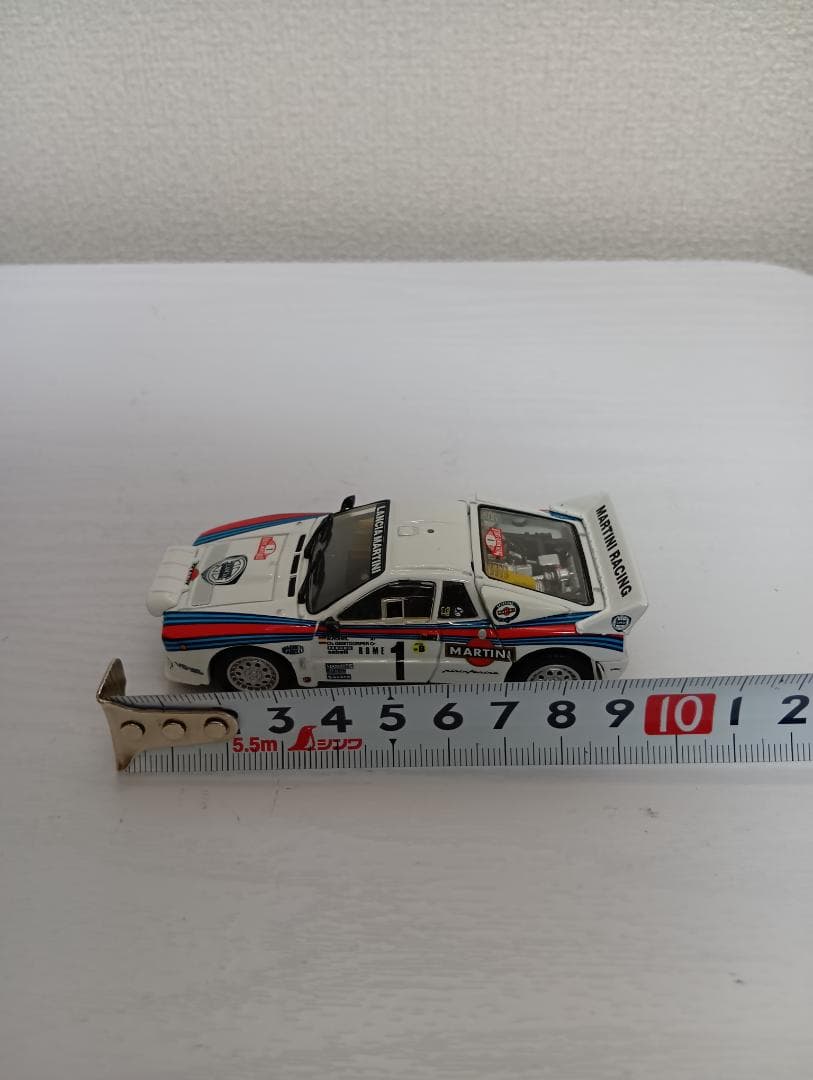 京商 Lancia 037 Rally \"MARTINI\" 1984