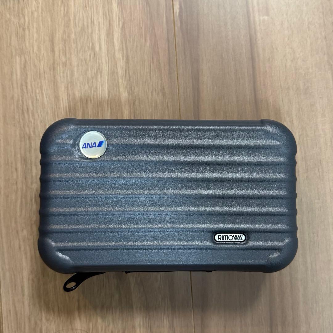 ANA rimowa ファーストクラス　アメニティ