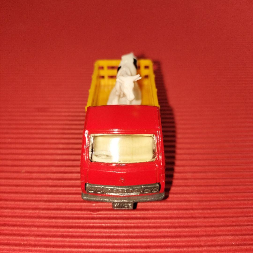 トミカ『トヨタ ハイエース 牧場トラック』未開封品 1Eホイール