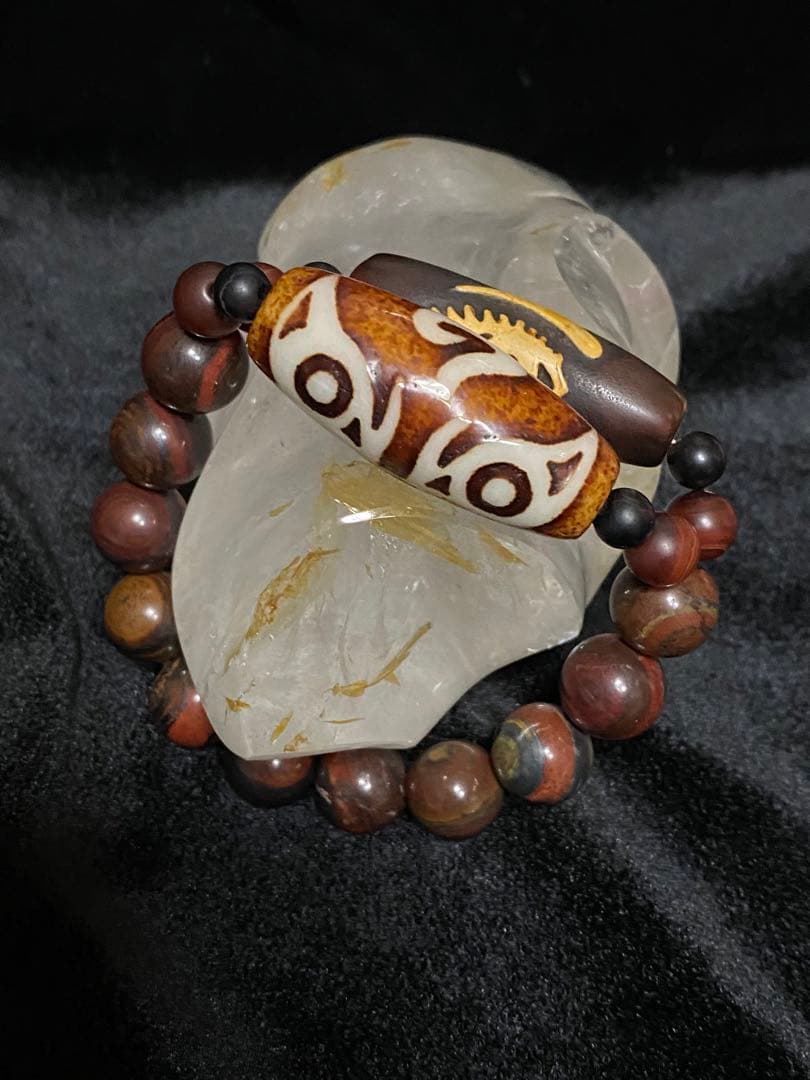 超レア希少上肯西蔵龍紋佛龍眼如意天珠と、六字真言神眼天珠アイアンタイガーアイ♡