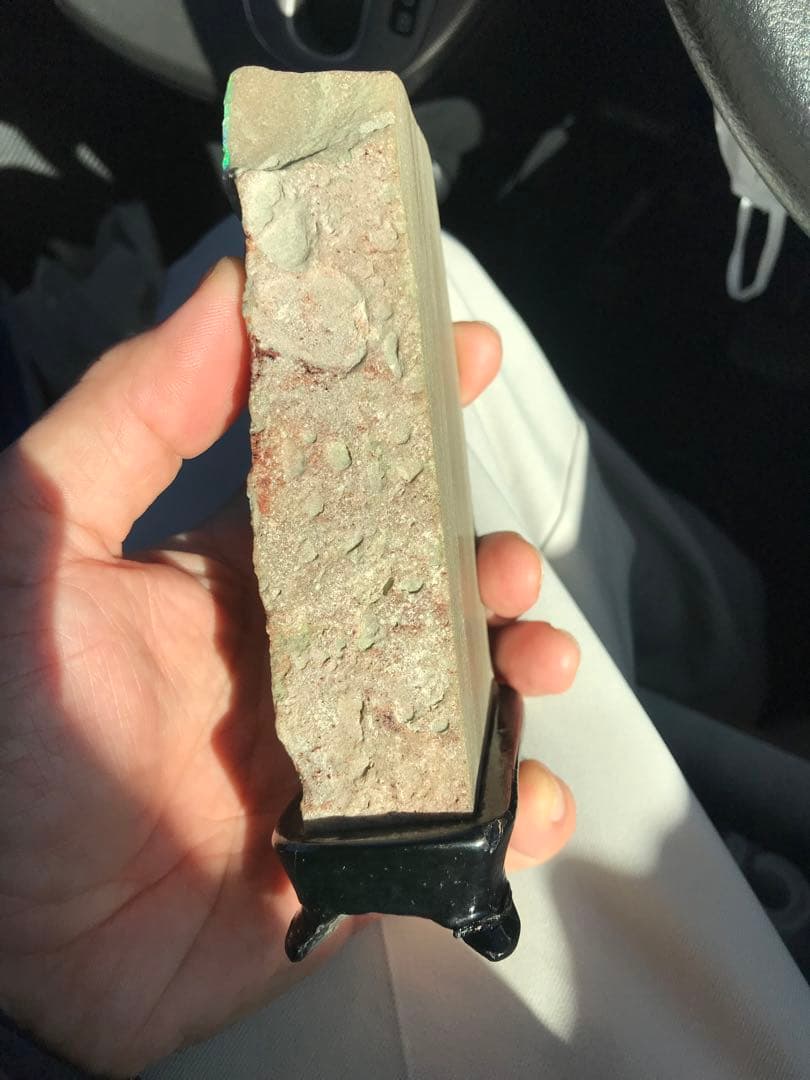 ボルダーオパール　原石　置物