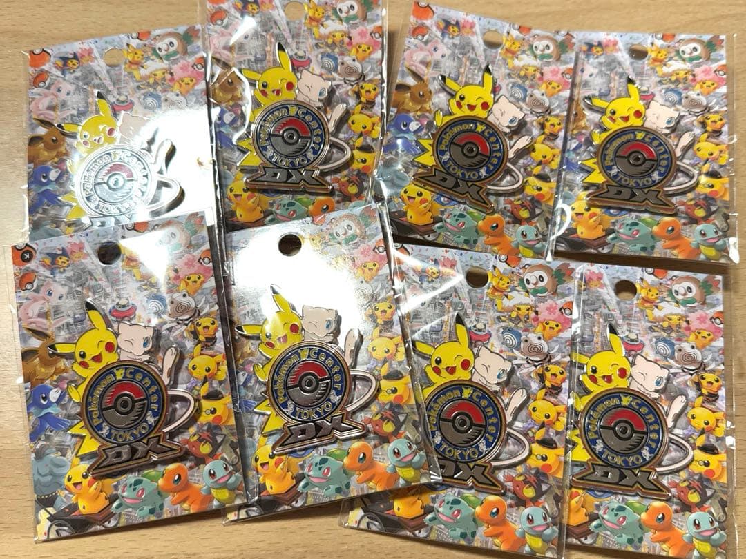【未開封・未使用】ポケモンセンタートーキョーDX ロゴピンズ8個セット