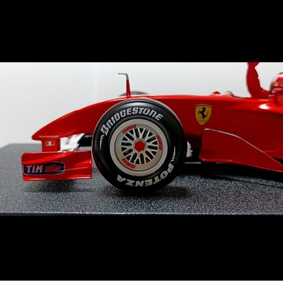フェラーリ F1 モデルカー 1/18 2001年 シューマッハ　個体ナンバ 有
