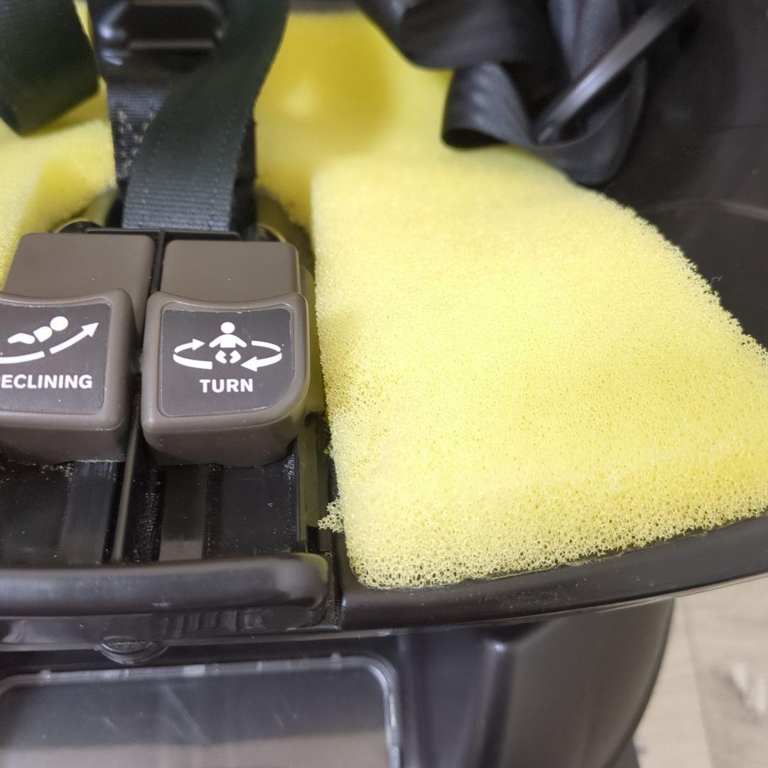 combi　コンビ　クルムーヴスマートLight ISOFIX　エッグショック