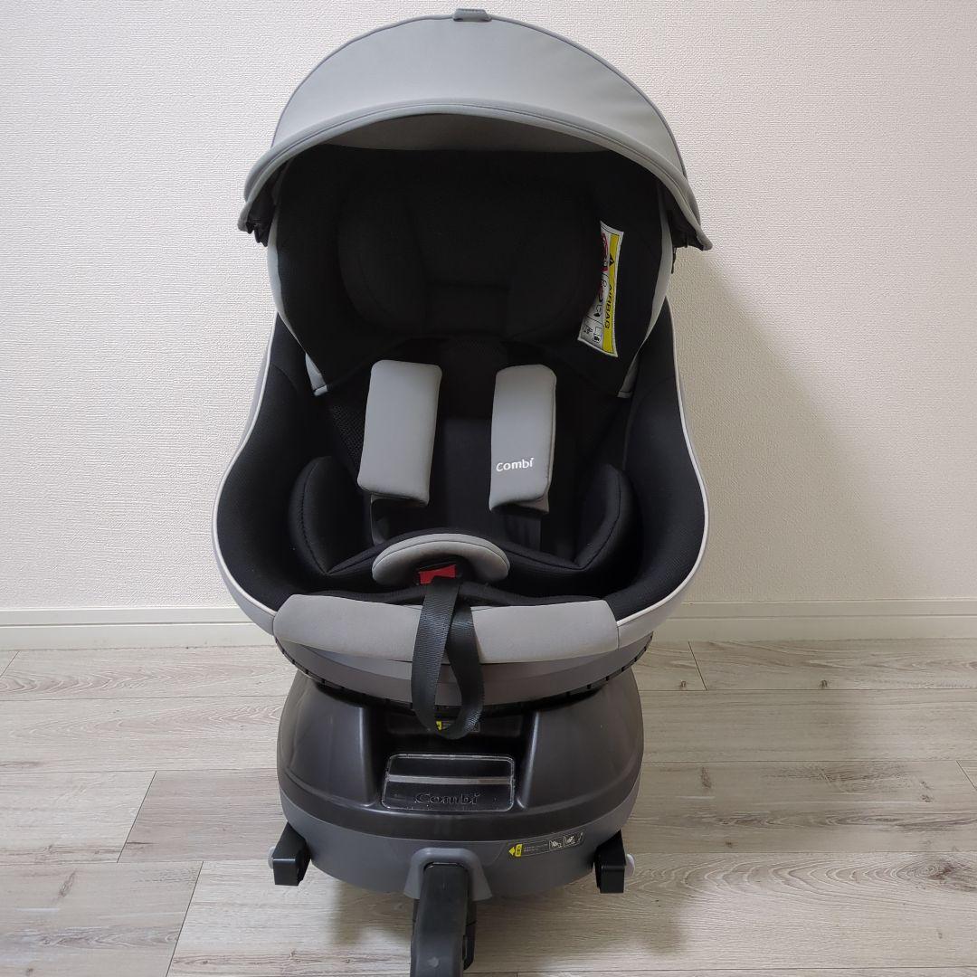 combi　コンビ　クルムーヴスマートLight ISOFIX　エッグショック