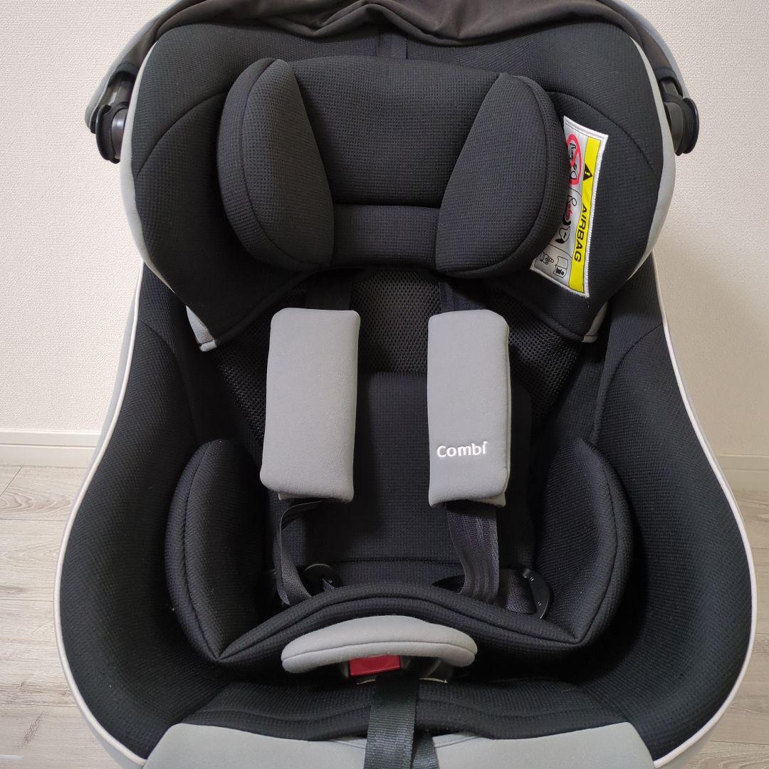 combi　コンビ　クルムーヴスマートLight ISOFIX　エッグショック