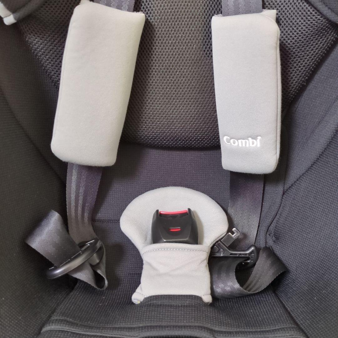 combi　コンビ　クルムーヴスマートLight ISOFIX　エッグショック
