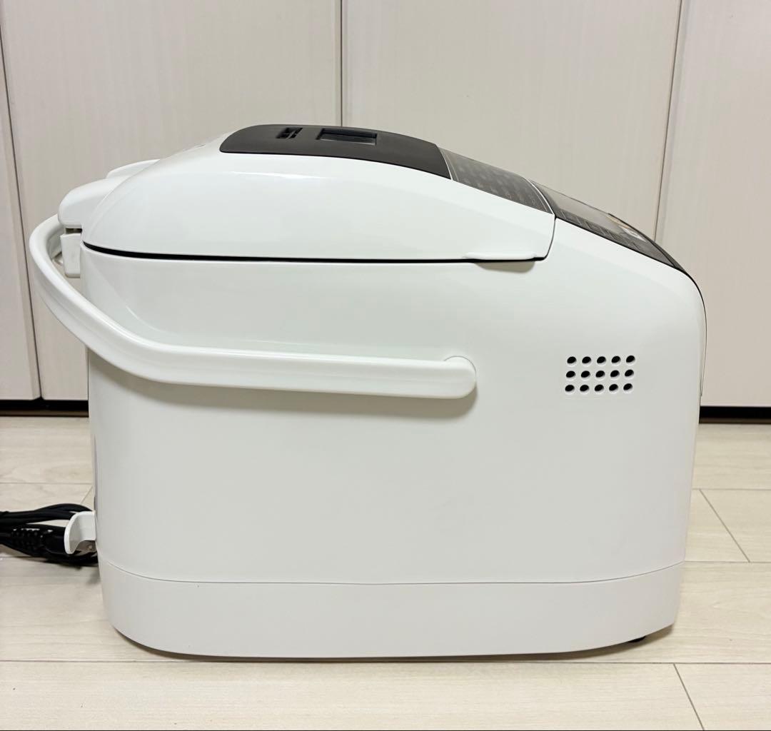 【美品】MK精工 HBK-152 ホワイト 自動ホームベーカリー　2022年製