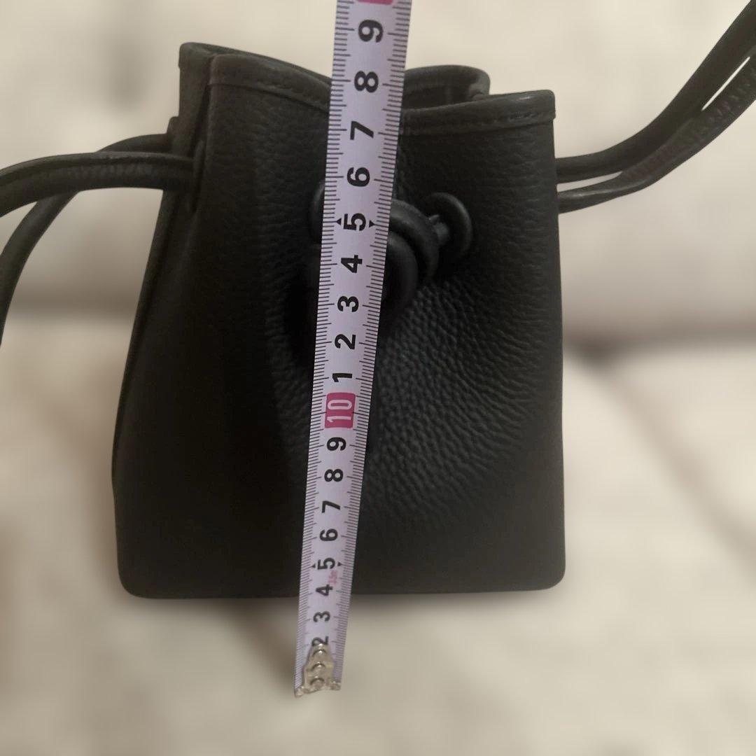 極美品　ヴァジックボンドミニ　レザー巾着型バッグトート　ブラック