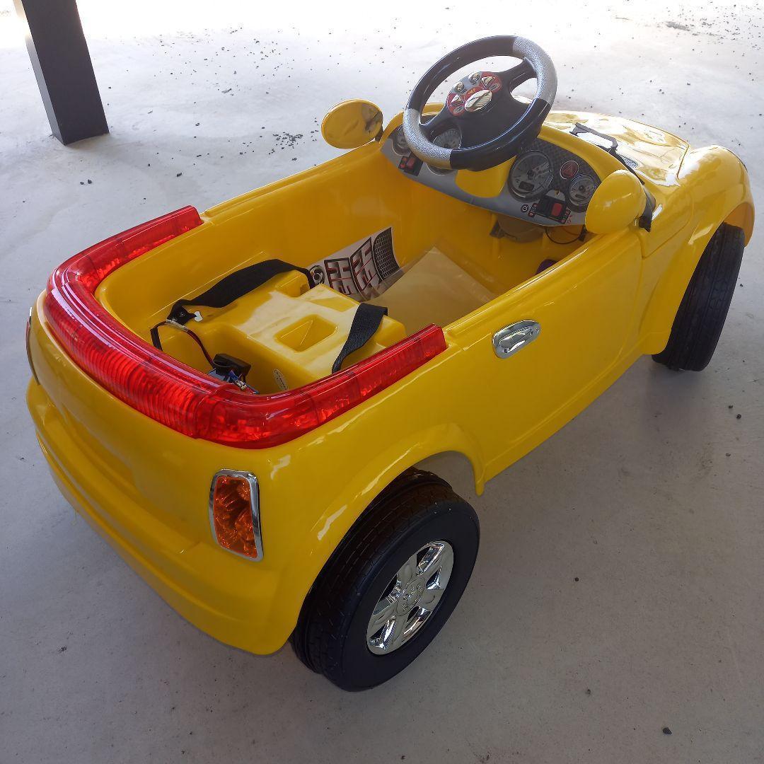 【ジャンク品】「ほぼ新品ですが」子供用　乗用電動カー　電気自動車　ラジコン