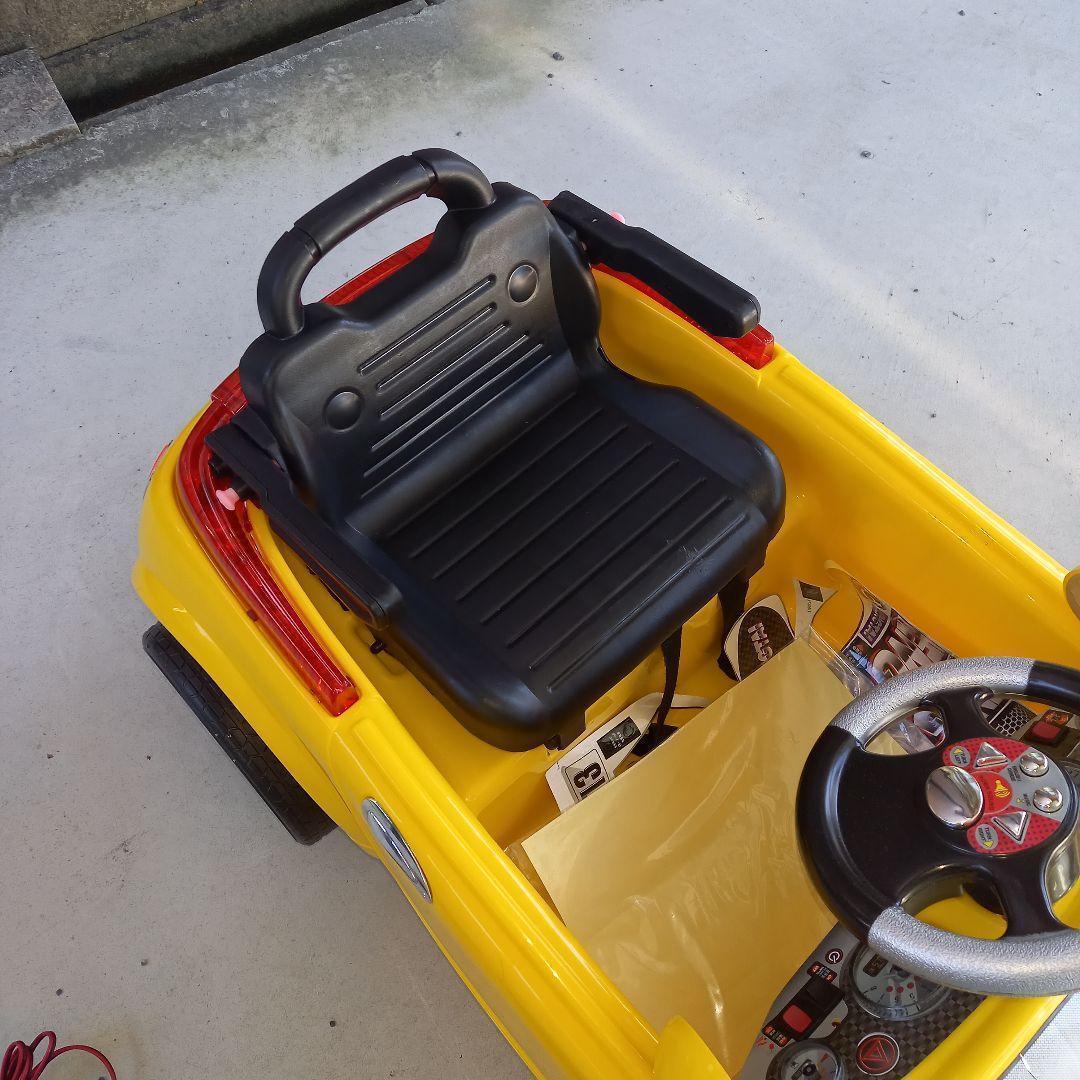 【ジャンク品】「ほぼ新品ですが」子供用　乗用電動カー　電気自動車　ラジコン